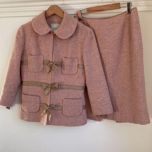 Blush pink tweed Tracy Reese Skirt Set With silk satin bows. - Picture 2 of 16